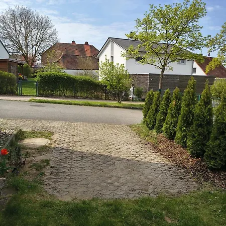 Grosse Am Waldrand Zwischen Bamberg Und Bad Staffelstein * Zapfendorf